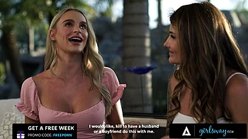 GIRLSWAY - Straight Besties Adria Rae  Emma Hix Turn Scrapbooking Into Passionate Scissoring: Porn