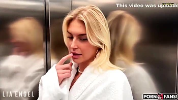 Risky Sex In The Elevator With A Stranger