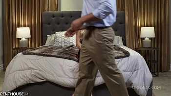 Pretty Stepdaughter - Episode 4