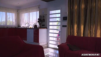 Shasha, 28, wanted two big cocks... - Jacquie et Michel TV