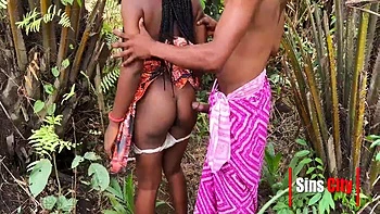 Virgin Maiden Gets Busted By A Prince - Nixie Soft