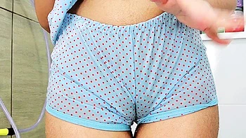 showing her wet camel toe, sharing her pussy in the