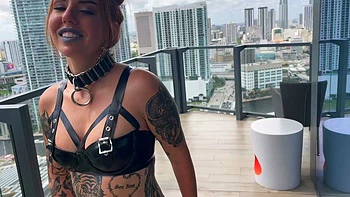 Amateur redhead shaves and masturbates