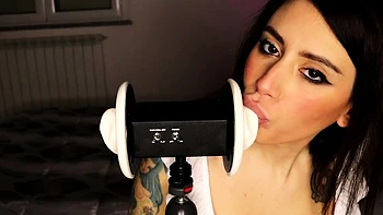 Ellie Alien ASMR Sensual Ear Licking Video