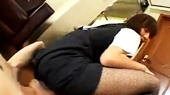 GANKI Amateur Asian Facesitting