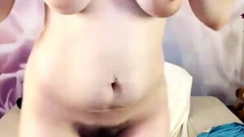 Big-Titted Russian Mom's Webcam Show