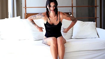 Spice up your unboxing with underwear try-on - finest XXX