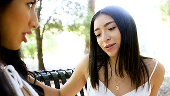 Amber Summer, Penelope Woods - Stepsister Catfish