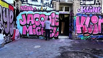 pretty milf in stockings takes public banging