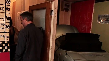 Busty British Babe Giving Titty Fucking XXX Service to Her