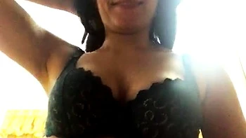 Saeideh Motamedi big boobs