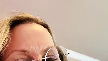 Amateur Anal Ebony Solo