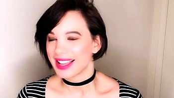 Big boobs milf masturbates with her dildo