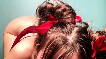 Teen blonde babe moist peach toy play and she loves it