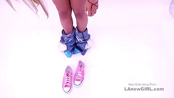 Cute 18yo Beauty Gets Pussyfucked At Audition