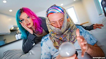 Green-haired chick Luna Temptress definitely likes intensive anal