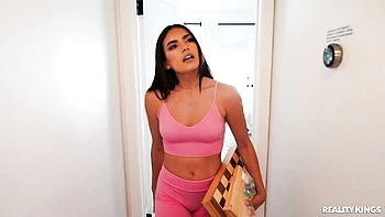 Long-haired hottie Isa Bella nailed by pretty massive black cock