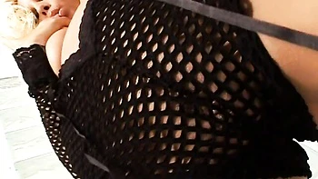 Babe in black boots Sandy Fantasy nicely plays with her sex toy