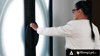 Mommy's Girl featuring Dana Vespoli's face fuck action