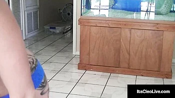 Erotic chick - its cleo sex - Its Cleo Live