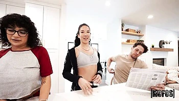 Rough Alexis Perez and Kitty Kewpie at oral clip