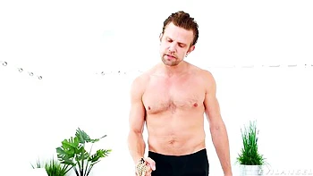 LatexPlaytime featuring Nico Luva's young (18+) action