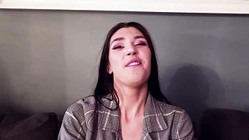 XES.PL - handjob movie