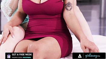 Pussy eating porn with easy-on-the-eyes Lexi Luna and Hailey Rose from Girls Way