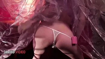 Hairy AV - very very hot dirt