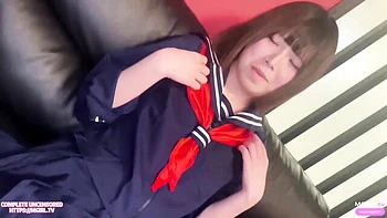 Sinful cutie - college girl clip - MGiRL TV