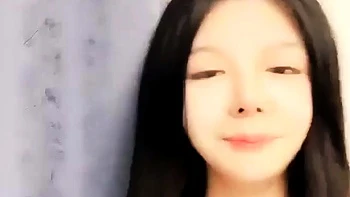 Asian japanese teen with outdoors