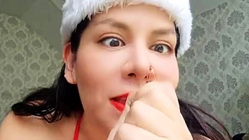 Linsey Dawn solo foot fetish