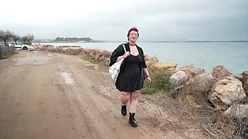 Queen has a very hot ass! - Jacquie et Michel TV