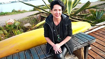 Francesca, 24, impresses with her versatility! - Jacquie et Michel TV