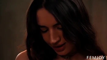 Candie Luciani In Horny By The Sink