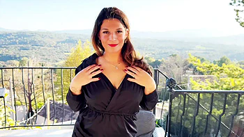 Lola, 35 years old, nurse in Draguignan! - Jacquie et Michel TV