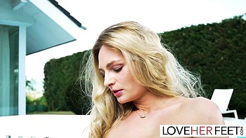 Delicious Erik Everhard and Leanne Lace - blonde sex - Love Her Feet