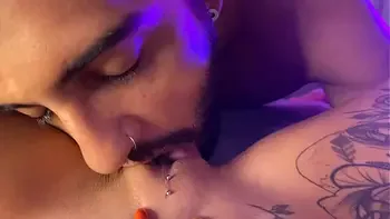 Chupou minha bucetinha gostoso até esguichar - Squirt - Romulo Pontess