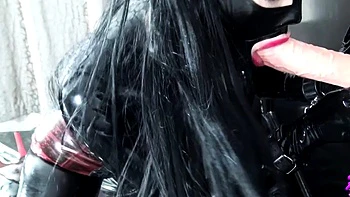 Busty Amateur girl fuck double toys live chat