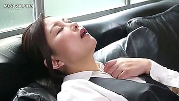 Fake Virgin Momoko Isshiki