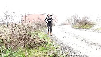 Gorgeous blonde babe Naomi Bennet is enjoying pissing outdoors