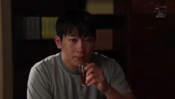 GAEYLYQVYTMMJCPAGX44FPRE203