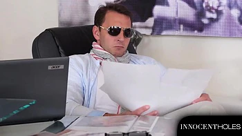 Sultry Slut Jay Dee Gets Double Penetrated To Orgasm