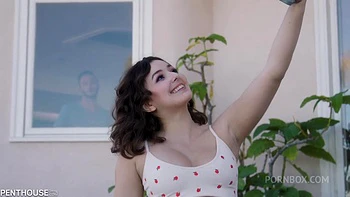 Leana Lovings Gets a Brotherly Creampie