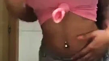 Bouncy Ass Twerk  Solo Bongacams Babe Goes Wild: Big Ass  Twerking Porn