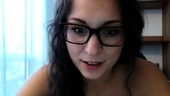 Amateur Blonde Teen Plays Solo with Toy Webcam Porn