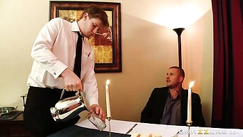 Curvy blonde with round ass Krissy Lynn likes hardcore anal fuck