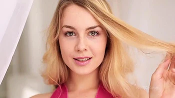 Alecia fox: Amateur, Blonde  Solo Porn