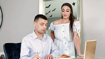 Cover-girl Melanie Hicks at cumshot action