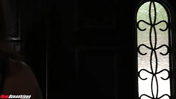 Graceful Shay and Damon's brunette trailer